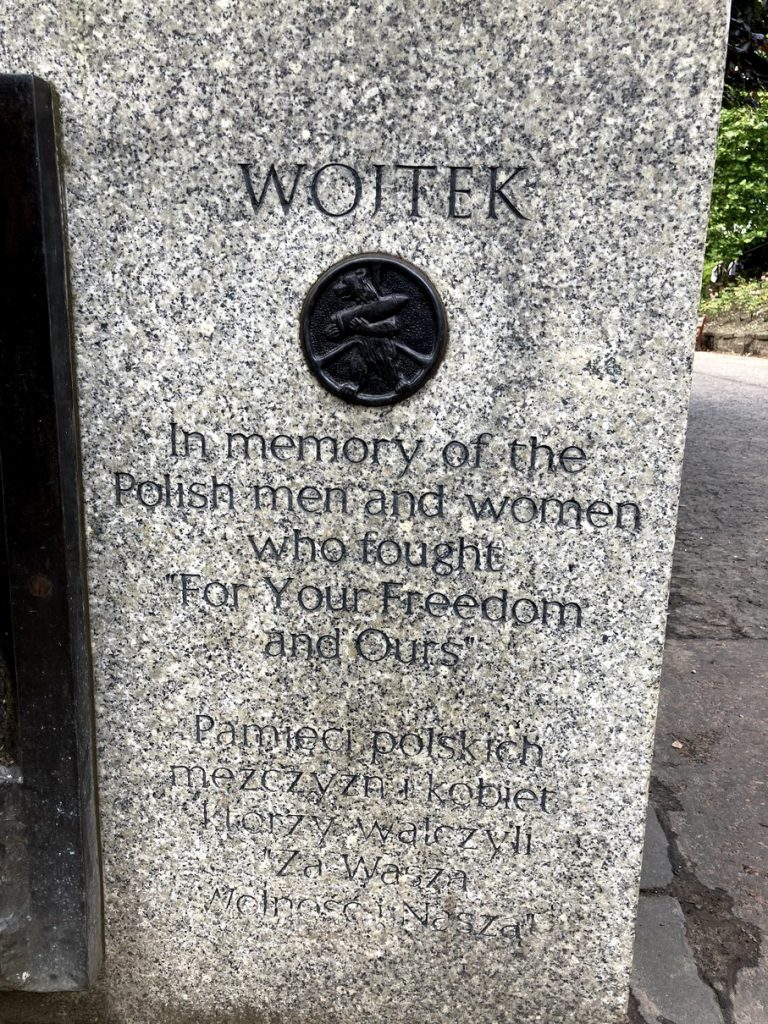 Inscription text: In memory of the Polish men and women who fought for your freedom and ours. 